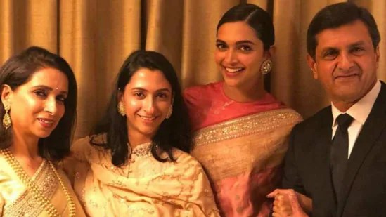 పెళ్లి చేసుకోబోతున్న దీపికా పదుకొణె చెల్లెలు అనీషా పదుకొణె.. అతనెవరు, బ్యాక్గ్రౌండ్ ఏంటో తెలుసా? పెళ్లి చేసుకోబోతున్న దీపికా పదుకొణె చెల్లెలు అనీషా పదుకొణె.. అతనెవరు, బ్యాక్గ్రౌండ్ ఏంటో తెలుసా?
