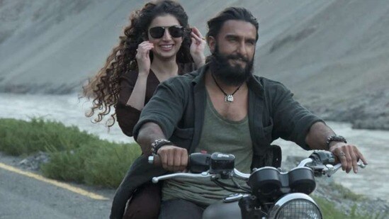పుష్ప 2 రికార్డు బ్రేక్ చేసిన దురంధర్.. రణ్వీర్ సింగ్ స్పై థ్రిల్లర్ కలెక్షన్ల మోత పుష్ప 2 రికార్డు బ్రేక్ చేసిన దురంధర్.. రణ్వీర్ సింగ్ స్పై థ్రిల్లర్ కలెక్షన్ల మోత