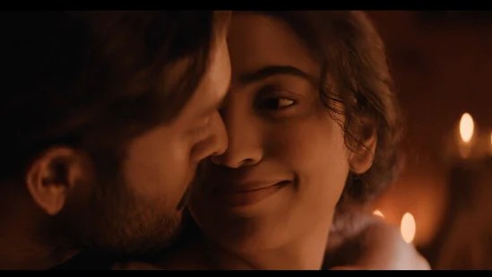 రాజశేఖర్ కూతురు శివాత్మిక సినిమా ఓటీటీలో రచ్చ! ఆ ట్రెండింగ్ రొమాంటిక్ స్టోరీ మీరు చూడాల్సిందే! రాజశేఖర్ కూతురు శివాత్మిక సినిమా ఓటీటీలో రచ్చ! ఆ ట్రెండింగ్ రొమాంటిక్ స్టోరీ మీరు చూడాల్సిందే!