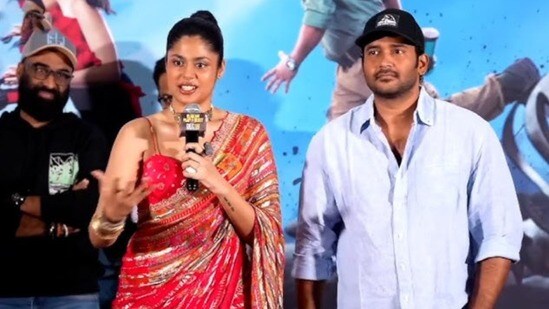 జాతి రత్నాలు ఫరియా అబ్దుల్లా సంచలనం! డార్క్ కామెడీకి సాంగ్ రాసి, పాడి, కొరియోగ్రఫీ జాతి రత్నాలు ఫరియా అబ్దుల్లా సంచలనం! డార్క్ కామెడీకి సాంగ్ రాసి, పాడి, కొరియోగ్రఫీ