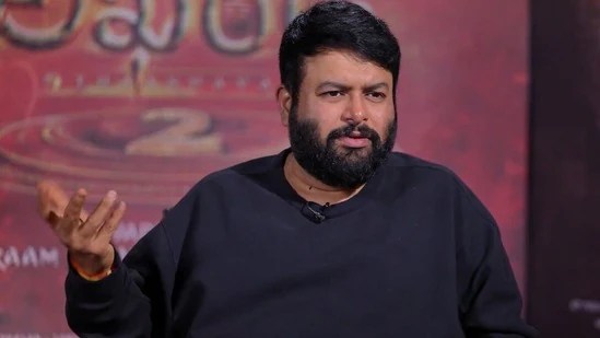 అఖండ 2 సౌండ్ పై తమన్ రివర్స్ అటాక్: 'నా తప్పు కాదు, థియేటర్లే బాధ్యత!' అఖండ 2 సౌండ్ పై తమన్ రివర్స్ అటాక్: 'నా తప్పు కాదు, థియేటర్లే బాధ్యత!'