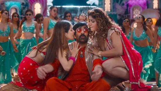 'వామ్మో వాయ్యో' లిరిక్స్: రవితేజ మాస్ రొమాంటిక్ ధమాకా! డింపుల్, ఆషికలతో డ్యాన్స్ అదరహో! 'వామ్మో వాయ్యో' లిరిక్స్: రవితేజ మాస్ రొమాంటిక్ ధమాకా! డింపుల్, ఆషికలతో డ్యాన్స్ అదరహో!