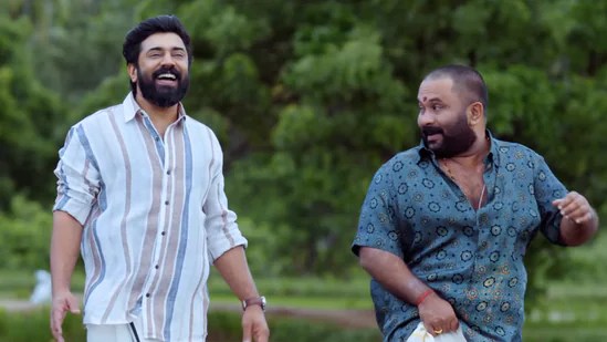 మాలీవుడ్ సెన్సేషన్ 'సర్వం మాయ': ధురంధర్ రికార్డు బద్దలు! ఓటీటీ స్ట్రీమింగ్ ఎప్పుడు? మాలీవుడ్ సెన్సేషన్ 'సర్వం మాయ': ధురంధర్ రికార్డు బద్దలు! ఓటీటీ స్ట్రీమింగ్ ఎప్పుడు?
