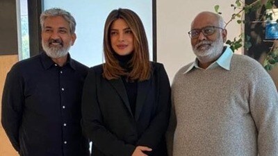 షాకింగ్: ప్రియాంక నటనకు రాజమౌళి ఫిదా! 'ది బ్లఫ్' మూవీపై సంచలన కామెంట్స్! షాకింగ్: ప్రియాంక నటనకు రాజమౌళి ఫిదా! 'ది బ్లఫ్' మూవీపై సంచలన కామెంట్స్!