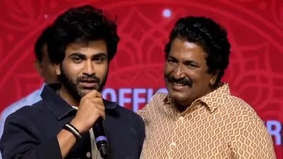 షாக்! నిర్మాత కోసం ఉచితంగా సినిమాలు చేస్తానన్న శర్వానంద్! టాలీవుడ్ లో సంచలనం! షாக்! నిర్మాత కోసం ఉచితంగా సినిమాలు చేస్తానన్న శర్వానంద్! టాలీవుడ్ లో సంచలనం!