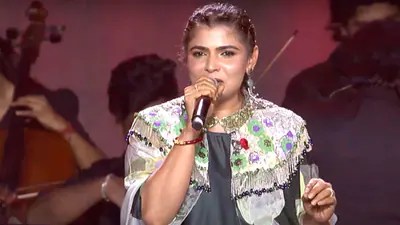 Chinmayi 'Not Shocked' by Award Snub After Vairamuthu Allegations: #MeToo Fallout Chinmayi 'Not Shocked' by Award Snub After Vairamuthu Allegations: #MeToo Fallout