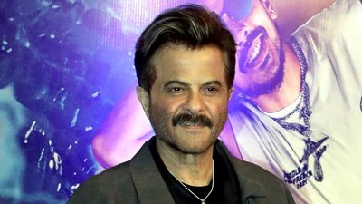 69 ఏళ్లలోనూ యంగ్ హీరోలకు షాక్ ఇచ్చిన అనిల్ కపూర్! ఫిట్నెస్ మంత్ర ఇదేనా? వైరల్ సీక్రెట్! 69 ఏళ్లలోనూ యంగ్ హీరోలకు షాక్ ఇచ్చిన అనిల్ కపూర్! ఫిట్నెస్ మంత్ర ఇదేనా? వైరల్ సీక్రెట్!