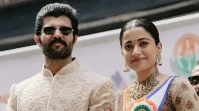 విరోష్ పెళ్లి ఫిక్స్: డేట్, టైమ్ & వెన్యూ లీక్! ఫ్యాన్స్ కు పండగే పండగ!! విరోష్ పెళ్లి ఫిక్స్: డేట్, టైమ్ & వెన్యూ లీక్! ఫ్యాన్స్ కు పండగే పండగ!!