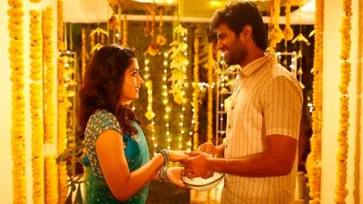 షాకింగ్: విజయ్, రష్మికల పెళ్లి వేడుక లీక్స్! ఫోటోలు వైరల్.. తల్లి ఎమోషనల్ స్పీచ్! షాకింగ్: విజయ్, రష్మికల పెళ్లి వేడుక లీక్స్! ఫోటోలు వైరల్.. తల్లి ఎమోషనల్ స్పీచ్!
