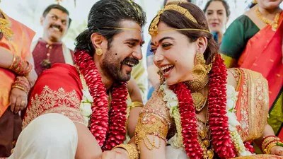 విజయ్, రష్మిక పెళ్లి వేడుకలో ఊహించని ట్విస్ట్! ఫ్యాన్స్కు పండగే పండగ!! విజయ్, రష్మిక పెళ్లి వేడుకలో ఊహించని ట్విస్ట్! ఫ్యాన్స్కు పండగే పండగ!!