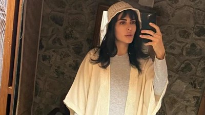 Mandana Karimi Blasts Iranian Regime, 'Heartbroken' Over India Protests After Leader's Death Mandana Karimi Blasts Iranian Regime, 'Heartbroken' Over India Protests After Leader's Death