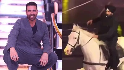Akshay Kumar, 58, Stuns at Zee Cine Awards: Horseback Entry & Age-Defying Energy! Akshay Kumar, 58, Stuns at Zee Cine Awards: Horseback Entry & Age-Defying Energy!