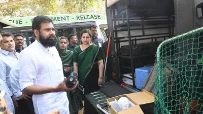 అడవిలో 'హనుమాన్' అభయం: వన్యప్రాణుల రక్షణకు పవన్ కళ్యాణ్ సంకల్పం! అడవిలో 'హనుమాన్' అభయం: వన్యప్రాణుల రక్షణకు పవన్ కళ్యాణ్ సంకల్పం!