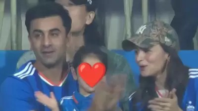Family Outing! Alia, Ranbir & Raha Cheer for India at T20 Semi-Final Family Outing! Alia, Ranbir & Raha Cheer for India at T20 Semi-Final
