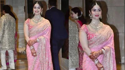 సారా టెండూల్కర్ గ్లామర్ సీక్రెట్ రివీల్! ఆ ఒక్క స్టెప్తో మెరుపు మీ సొంతం! సారా టెండూల్కర్ గ్లామర్ సీక్రెట్ రివీల్! ఆ ఒక్క స్టెప్తో మెరుపు మీ సొంతం!