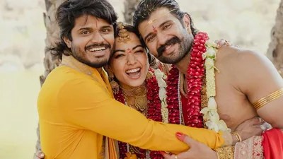 Vijay & Rashmika's Joyful Dance with Anand Deverakonda Wins Hearts! Fans React Vijay & Rashmika's Joyful Dance with Anand Deverakonda Wins Hearts! Fans React