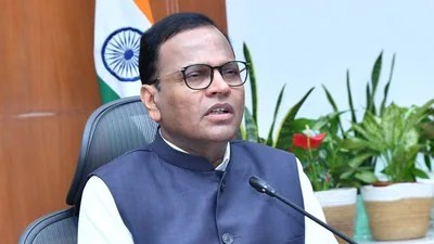 గ్యాస్ సిలిండర్లపై నిఘా కొరడా! బ్లాక్ మార్కెట్కు చెక్ పెట్టేందుకు సీఎస్ ఆదేశాలు!! గ్యాస్ సిలిండర్లపై నిఘా కొరడా! బ్లాక్ మార్కెట్కు చెక్ పెట్టేందుకు సీఎస్ ఆదేశాలు!!