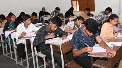 రేపే టెన్త్ పరీక్షలు! విద్యార్థులారా, ఈ సూచనలు పాటించకపోతే అంతే సంగతులు! రేపే టెన్త్ పరీక్షలు! విద్యార్థులారా, ఈ సూచనలు పాటించకపోతే అంతే సంగతులు!