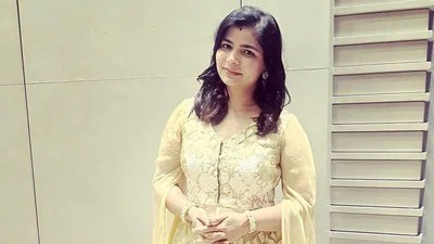 Vairamuthu Jnanpith Award Sparks Chinmayi's Fury & Kamal Haasan Controversy Vairamuthu Jnanpith Award Sparks Chinmayi's Fury & Kamal Haasan Controversy