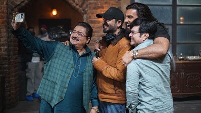 'Dhurandhar 2' Creates Storm: Villain Claims Half of 1000 Cr for Ranveer Singh! 'Dhurandhar 2' Creates Storm: Villain Claims Half of 1000 Cr for Ranveer Singh!