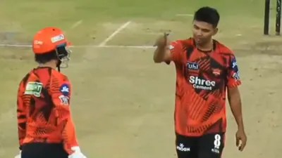 Viral Video: Ishan Kishan & Zeeshan Ansari Altercation Rocks SRH Pre-Season Viral Video: Ishan Kishan & Zeeshan Ansari Altercation Rocks SRH Pre-Season