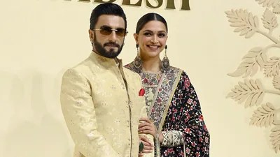 Deepika's 'Silence' on Ranveer's Film Sparks Debate: Is Social Media Support Necessary? Deepika's 'Silence' on Ranveer's Film Sparks Debate: Is Social Media Support Necessary?