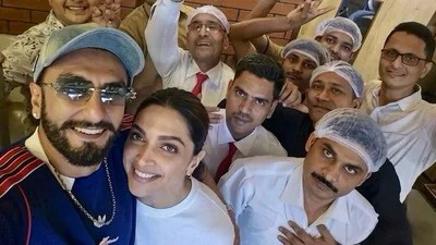 రణ్వీర్ విధ్వంసం: ధురంధర్ 2 బ్లాక్ బస్టర్! దీపికాతో డేట్.. సోషల్ మీడియా షేక్! రణ్వీర్ విధ్వంసం: ధురంధర్ 2 బ్లాక్ బస్టర్! దీపికాతో డేట్.. సోషల్ మీడియా షేక్!