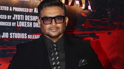 Madhavan: స్క్రీన్పై ఎక్కడా మీకు సిగరెట్ కనిపించదు.. సిక్కులంటే చాలా గౌరవం..: మాధవన్ వివరణ Madhavan: స్క్రీన్పై ఎక్కడా మీకు సిగరెట్ కనిపించదు.. సిక్కులంటే చాలా గౌరవం..: మాధవన్ వివరణ