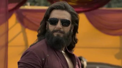 రణ్వీర్ విధ్వంసం: 'ధురంధర్ 2'తో బాక్సాఫీస్ షేకింగ్.. షారుఖ్ రికార్డు బ్రేక్! రణ్వీర్ విధ్వంసం: 'ధురంధర్ 2'తో బాక్సాఫీస్ షేకింగ్.. షారుఖ్ రికార్డు బ్రేక్!
