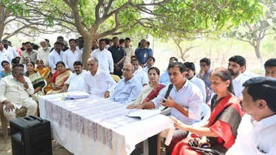పొంగులేటి అరాచకాలకు కేటీఆర్ బ్రేక్! భూ కబ్జా ఆరోపణలతో మంత్రిపై తీవ్ర విమర్శలు! పొంగులేటి అరాచకాలకు కేటీఆర్ బ్రేక్! భూ కబ్జా ఆరోపణలతో మంత్రిపై తీవ్ర విమర్శలు!