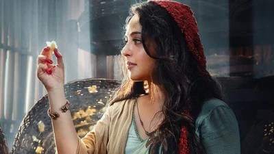 షాకింగ్: మలయాళంలో అనుష్క సునామీ! 'కథనార్' టీజర్ విధ్వంసం! రికార్డులు షురూ! షాకింగ్: మలయాళంలో అనుష్క సునామీ! 'కథనార్' టీజర్ విధ్వంసం! రికార్డులు షురూ!