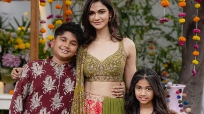 Sneha Reddy's Pilgrimage: Allu Arjun's Wife Climbs Tirumala with Children Sneha Reddy's Pilgrimage: Allu Arjun's Wife Climbs Tirumala with Children