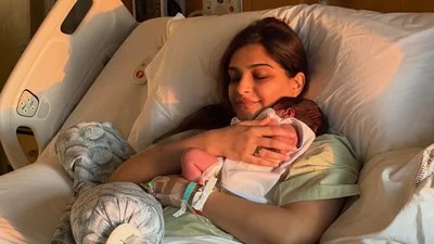 Sonam Kapoor's First Glimpse of Newborn Son! Shares Heartfelt Gratitude Note Sonam Kapoor's First Glimpse of Newborn Son! Shares Heartfelt Gratitude Note