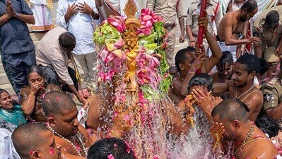 ఒంటిమిట్ట బ్రహ్మోత్సవ సంబరాలు: కోదండరాముడి చక్రస్నాన వేడుక అంగరంగ వైభవంగా! ఒంటిమిట్ట బ్రహ్మోత్సవ సంబరాలు: కోదండరాముడి చక్రస్నాన వేడుక అంగరంగ వైభవంగా!