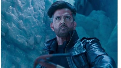 Hrithik Roshan Defends 'War 2' VFX Amid 'Ramayana' Controversy! Find Out Why Hrithik Roshan Defends 'War 2' VFX Amid 'Ramayana' Controversy! Find Out Why