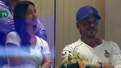 SRK's 'King' Look Rocks IPL Game with Suhana! Fans Go Wild SRK's 'King' Look Rocks IPL Game with Suhana! Fans Go Wild