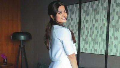 పెళ్లి తర్వాత రష్మిక విధ్వంసం! విడుదల కాకముందే మూడు సినిమాలకు రికార్డు ఓటీటీ డీల్స్! పెళ్లి తర్వాత రష్మిక విధ్వంసం! విడుదల కాకముందే మూడు సినిమాలకు రికార్డు ఓటీటీ డీల్స్!