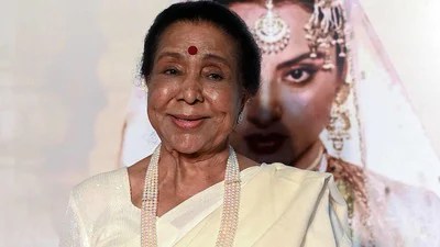షాకింగ్: లతా చెల్లెలు ఆశా భోంస్లే ఇకలేరు! మెలోడీ క్వీన్ జర్నీకి ఎండ్ కార్డ్!! షాకింగ్: లతా చెల్లెలు ఆశా భోంస్లే ఇకలేరు! మెలోడీ క్వీన్ జర్నీకి ఎండ్ కార్డ్!!