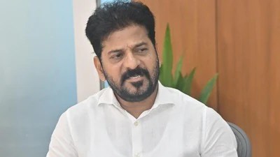 దక్షిణాదిపై కుట్ర: 2026 జనాభాతోనే డీలిమిటేషన్ జరగాలి - సీఎం రేవంత్ రెడ్డి సంచలన వ్యాఖ్యలు! దక్షిణాదిపై కుట్ర: 2026 జనాభాతోనే డీలిమిటేషన్ జరగాలి - సీఎం రేవంత్ రెడ్డి సంచలన వ్యాఖ్యలు!