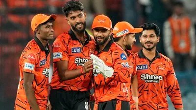 రాజస్థాన్కు షాక్ ఇచ్చిన హైదరాబాద్! పరుగుల సునామీ, వికెట్ల విధ్వంసం! ఎస్ఆర్హెచ్ మాస్ జాతర! రాజస్థాన్కు షాక్ ఇచ్చిన హైదరాబాద్! పరుగుల సునామీ, వికెట్ల విధ్వంసం! ఎస్ఆర్హెచ్ మాస్ జాతర!