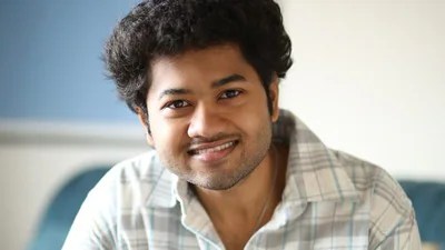 YouTube Star Mouli Tanuj Prashanth Debuts as Hero in 'Donga Na Koduku' with Mythri Movie Makers YouTube Star Mouli Tanuj Prashanth Debuts as Hero in 'Donga Na Koduku' with Mythri Movie Makers