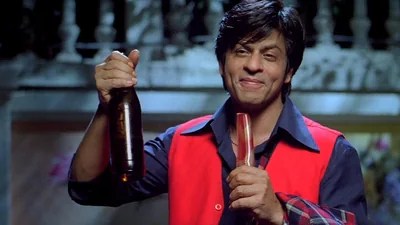 SRK's 'King of the World' Moment: Oscars Flashback Ignites New Film Buzz! SRK's 'King of the World' Moment: Oscars Flashback Ignites New Film Buzz!