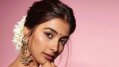 Pooja Hegde's Akshaya Tritiya: Gold, Family, and a Legacy of Gratitude Pooja Hegde's Akshaya Tritiya: Gold, Family, and a Legacy of Gratitude