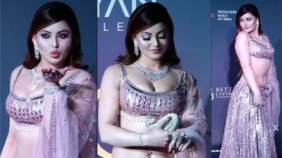 Urvashi Rautela Trolled for Awards Look: Netizens Call Her 'Updated Rakhi Sawant' Urvashi Rautela Trolled for Awards Look: Netizens Call Her 'Updated Rakhi Sawant'