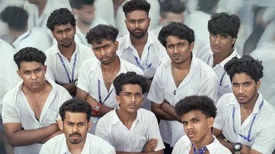 Vaazha 2 Collections: ఎలాంటి అగ్ర హీరోలు లేరు- 16 రోజుల్లో 100 కోట్ల కలెక్షన్స్- సూపర్ స్టార్ మూవీ ర Vaazha 2 Collections: ఎలాంటి అగ్ర హీరోలు లేరు- 16 రోజుల్లో 100 కోట్ల కలెక్షన్స్- సూపర్ స్టార్ మూవీ ర