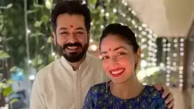 Yami Gautam on Motherhood & Career: Aditya Dhar Steps Up as She Resumes Filming Yami Gautam on Motherhood & Career: Aditya Dhar Steps Up as She Resumes Filming