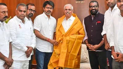 Mansoor Ali Khan Blasts TN Governor Amidst Vijay's Majority Struggle Mansoor Ali Khan Blasts TN Governor Amidst Vijay's Majority Struggle