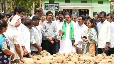 ఆంధ్ర రైతులకు కేంద్రం బంపర్ ఆఫర్! బాయిల్డ్ రైస్ కొనుగోలుకు గ్రీన్ సిగ్నల్! ఆంధ్ర రైతులకు కేంద్రం బంపర్ ఆఫర్! బాయిల్డ్ రైస్ కొనుగోలుకు గ్రీన్ సిగ్నల్!