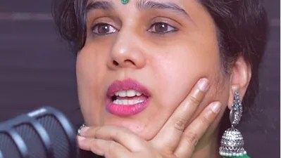 కార్తీక దీపం సీత నిజ జీవితం: తాళి తెంపి కొట్టిన భర్త, రెండుసార్లు గర్భస్రావం! షాకింగ్ నిజాలు వైరల్! కార్తీక దీపం సీత నిజ జీవితం: తాళి తెంపి కొట్టిన భర్త, రెండుసార్లు గర్భస్రావం! షాకింగ్ నిజాలు వైరల్!