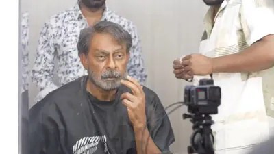 పెద్దిలో జగపతిబాబు మేకోవర్.. అప్పలసూరిగా ఊహించని రూపం! వీడియోతో షాక్! పెద్దిలో జగపతిబాబు మేకోవర్.. అప్పలసూరిగా ఊహించని రూపం! వీడియోతో షాక్!
